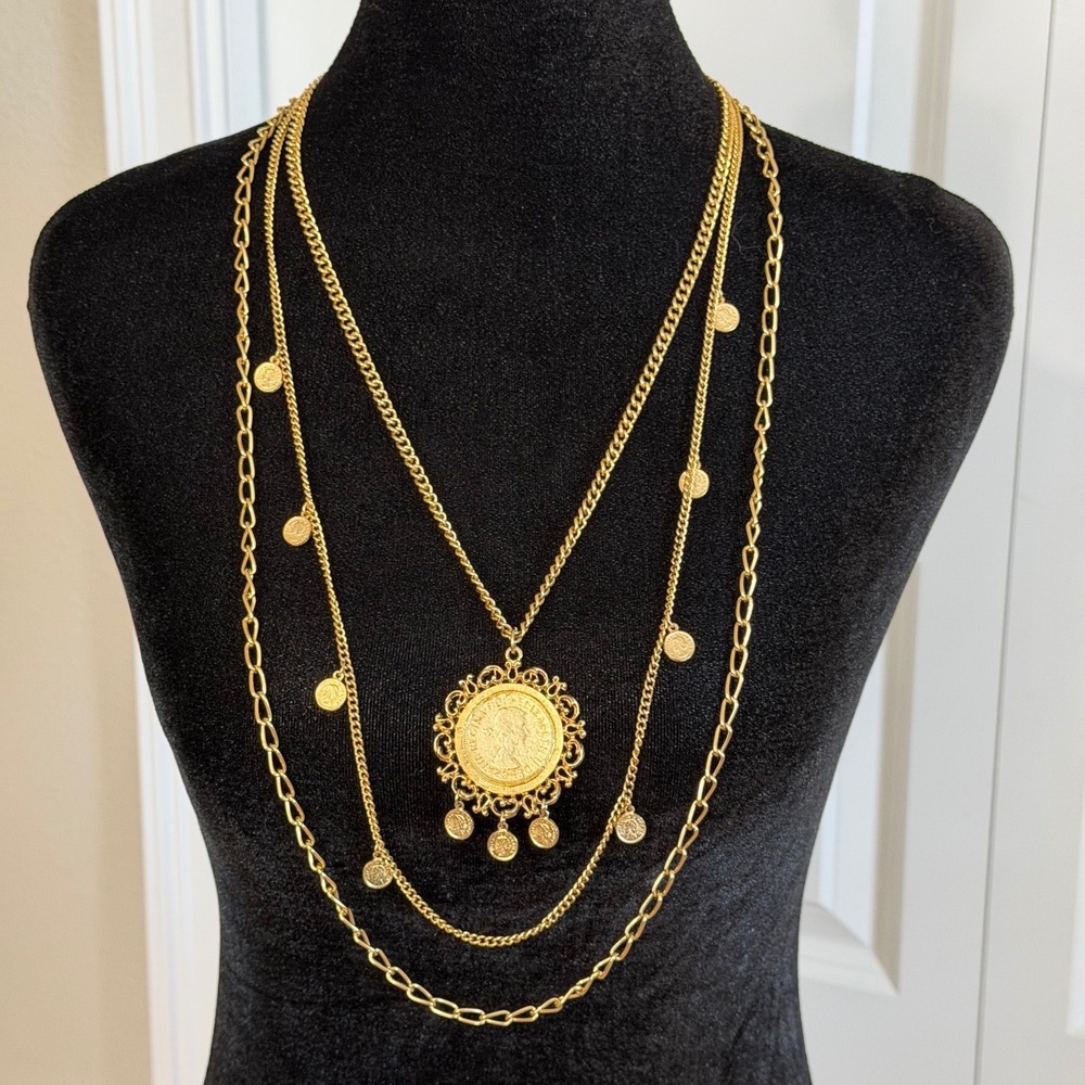 Vintage Gold Tone Queen Elizabeth II Coin Medallion Multi Strand Necklace 28in